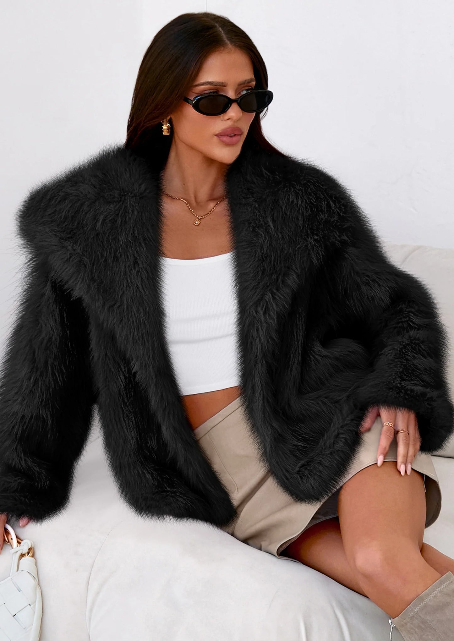 Womens Winter Coats Trendy Long Sleeve Furry Faux Fur Jackets Button Lapel Warm Fall Outwear with Pockets