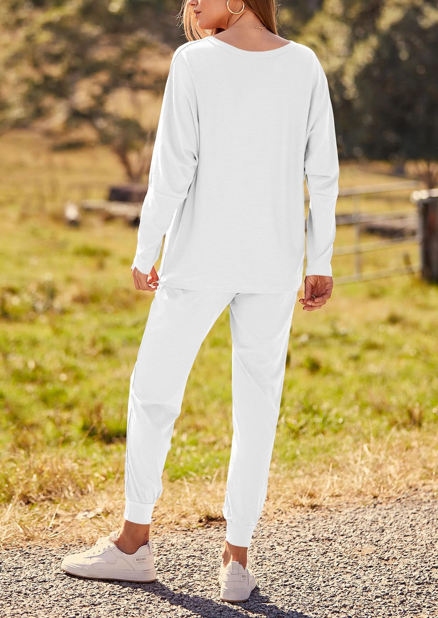 Women's Fall 2 Piece Lounge Set Long Sleeve Tops Ribbed Pants Spring Matching Sweatsuit Travel Outfits Clothes
