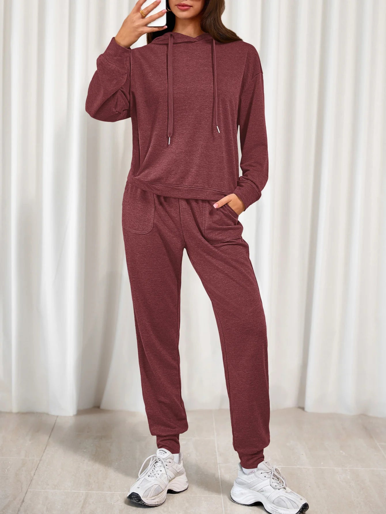 Women's Two Piece Outfits Sweatsuits Lounge Sets Hoodies Sweatshirt Joggers Sweatpants Fall Fashion Clothes