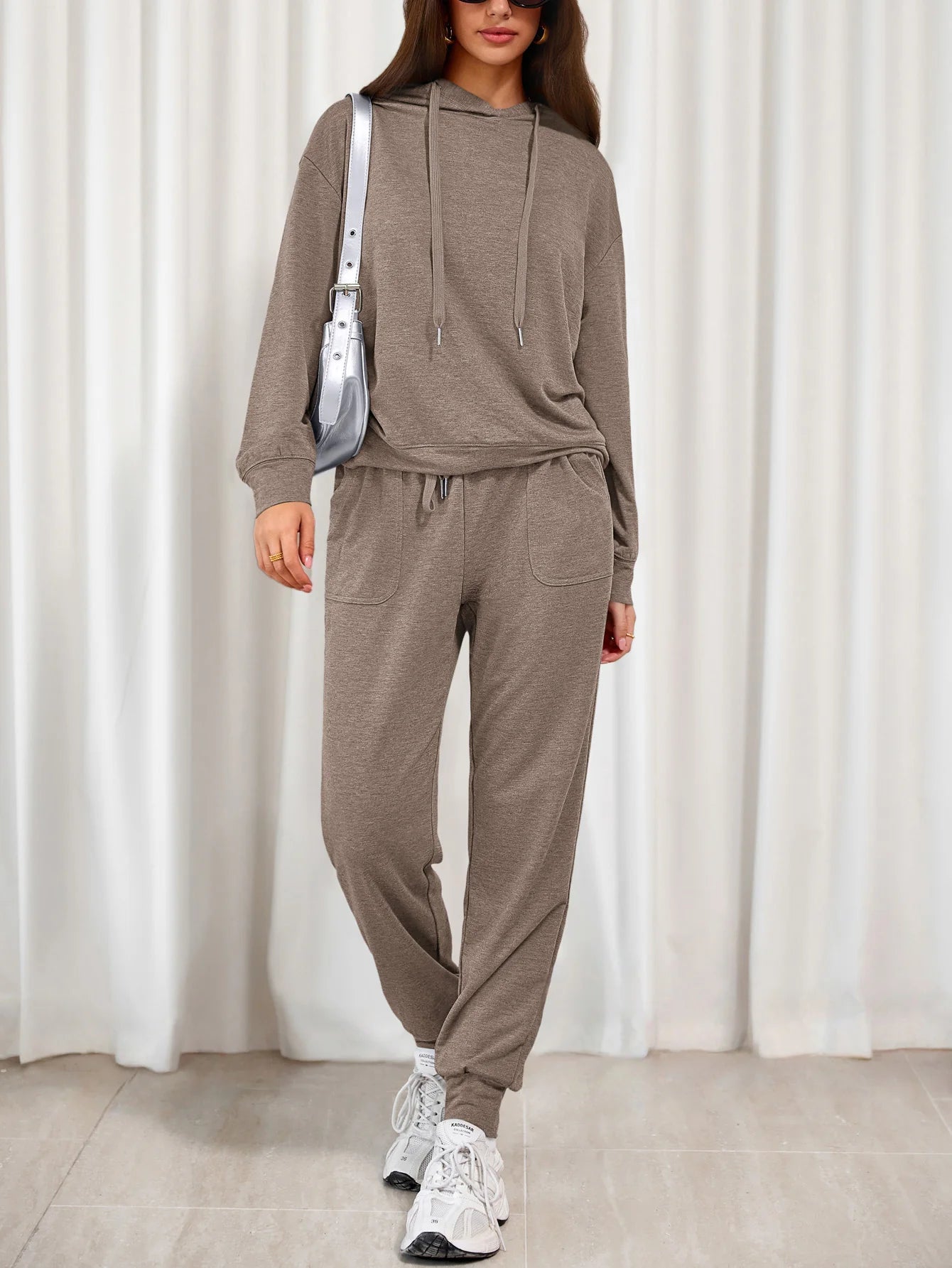 Women's Two Piece Outfits Sweatsuits Lounge Sets Hoodies Sweatshirt Joggers Sweatpants Fall Fashion Clothes