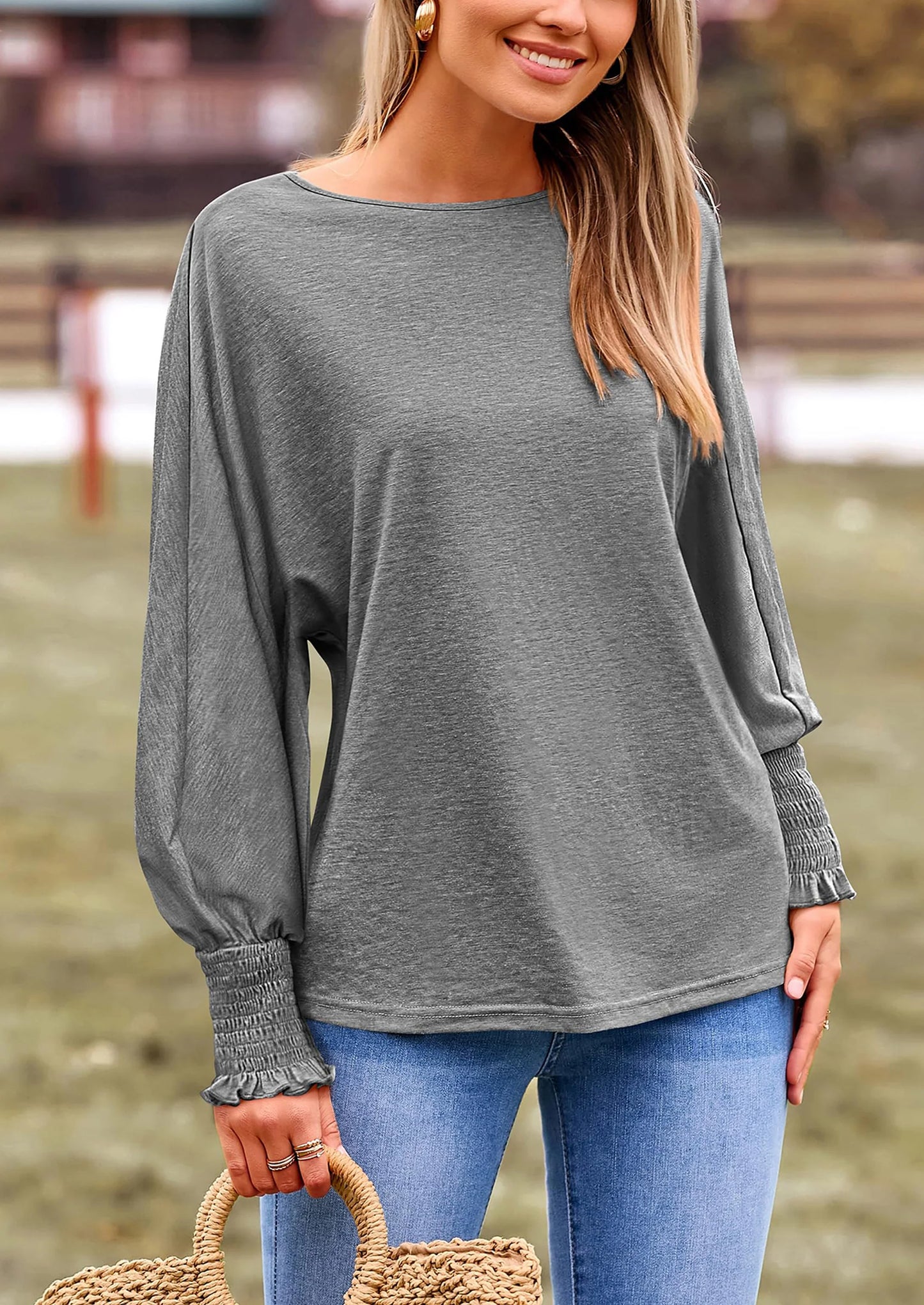 Women's Spring Fashion T Shirts Puff Long Sleeve Crewneck Casual Basic Tee Tops Blouses