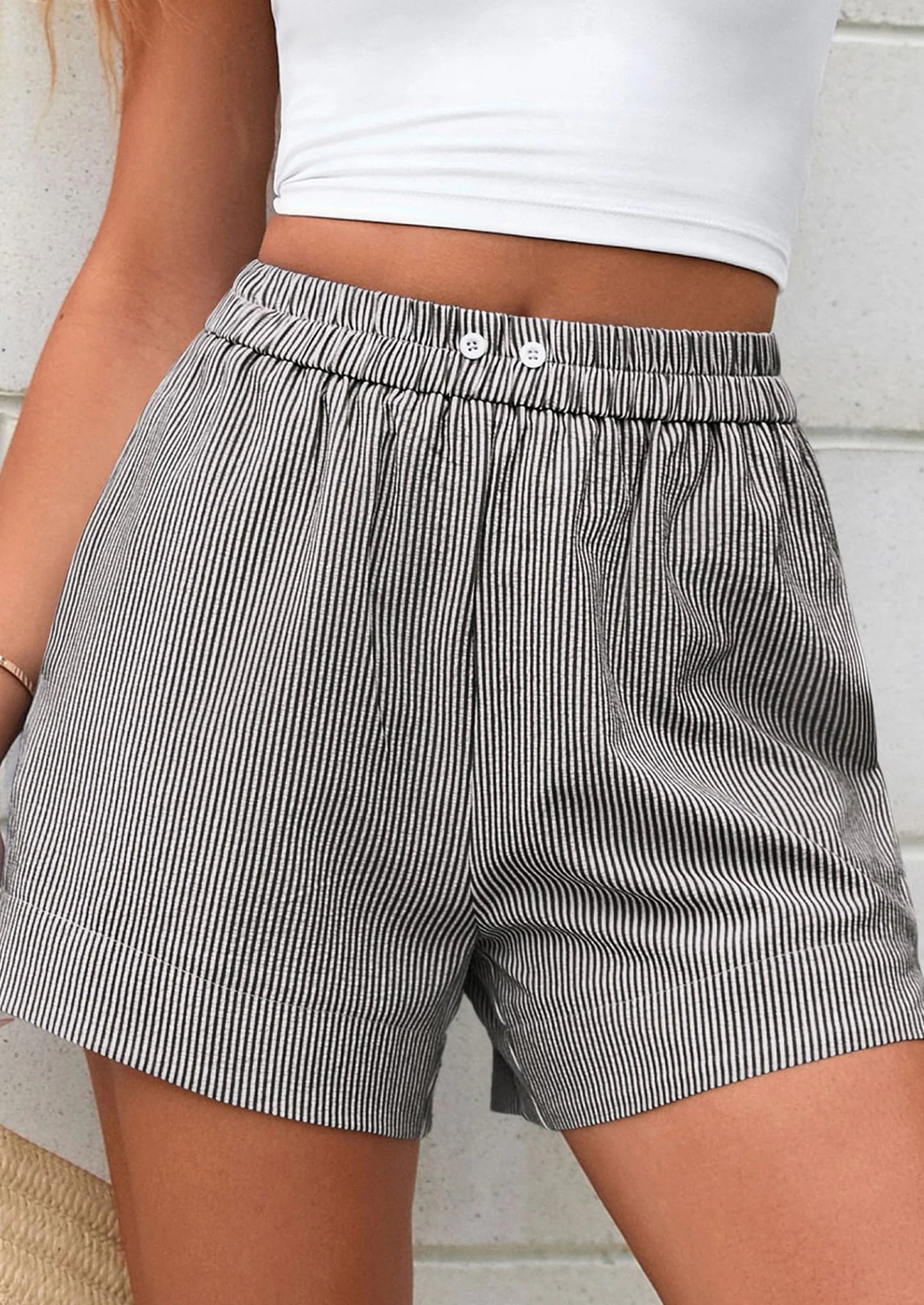 Women Striped Shorts Casual Elastic Waist  Bottoms Beach Shorts
