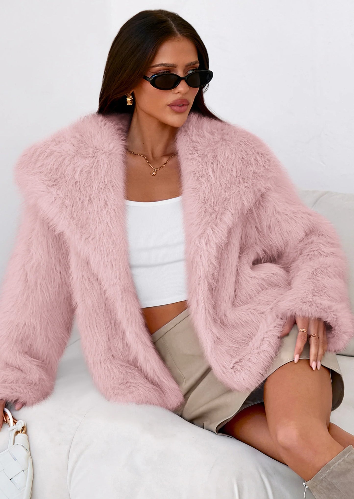 Womens Winter Coats Trendy Long Sleeve Furry Faux Fur Jackets Button Lapel Warm Fall Outwear with Pockets