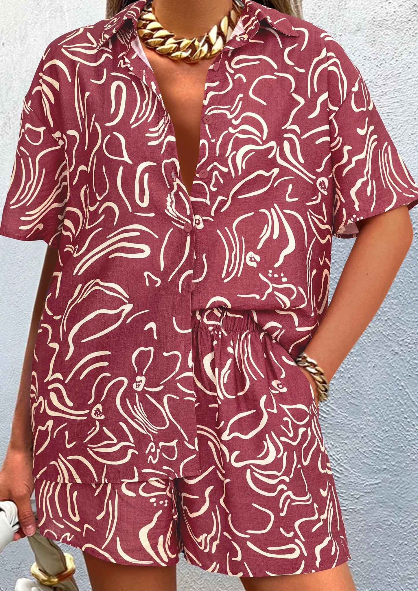 Women Summer 2 Piece Sets Printed Short Sleeve Tops Lounge Shorts Beach Vacation Outfits