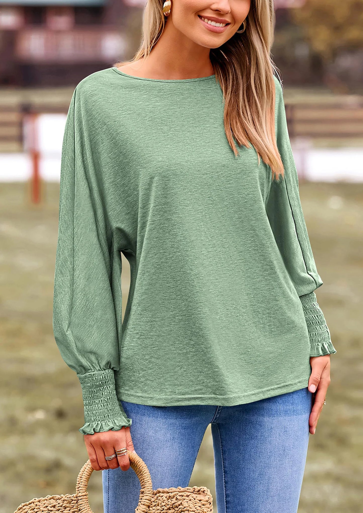 Women's Spring Fashion T Shirts Puff Long Sleeve Crewneck Casual Basic Tee Tops Blouses