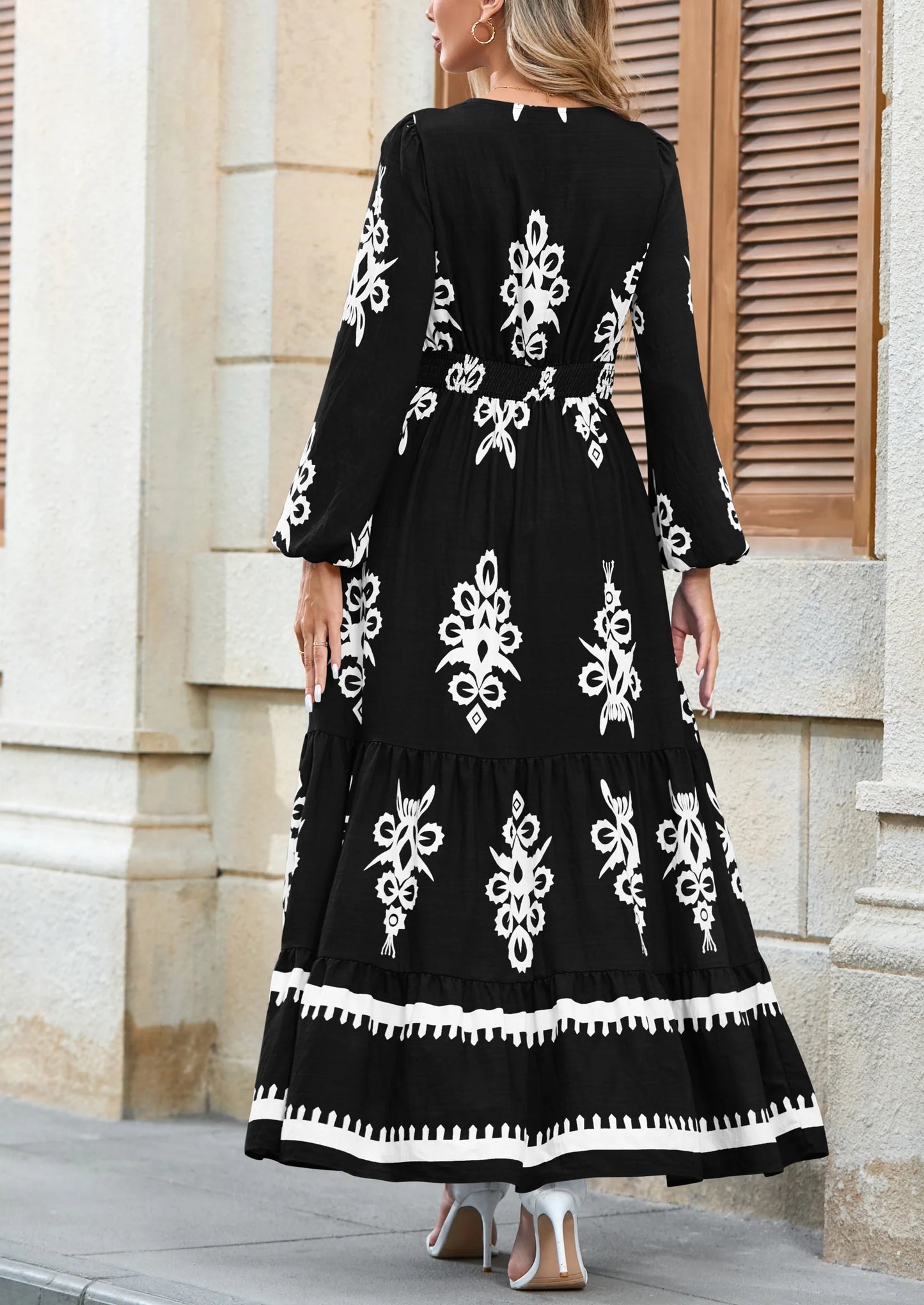 Women's Fall Wedding Guest Dresses Boho Floral Long Sleeve V Neck Flowy Elegant Maxi Dress Beach Clothes
