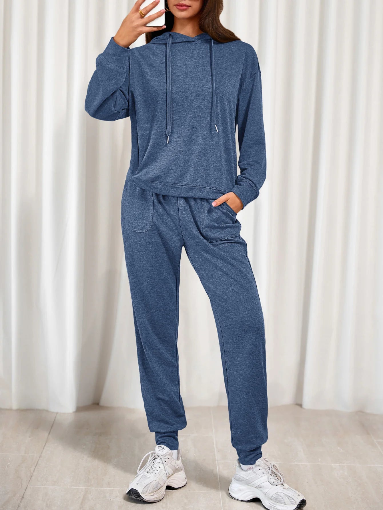 Women's Two Piece Outfits Sweatsuits Lounge Sets Hoodies Sweatshirt Joggers Sweatpants Fall Fashion Clothes