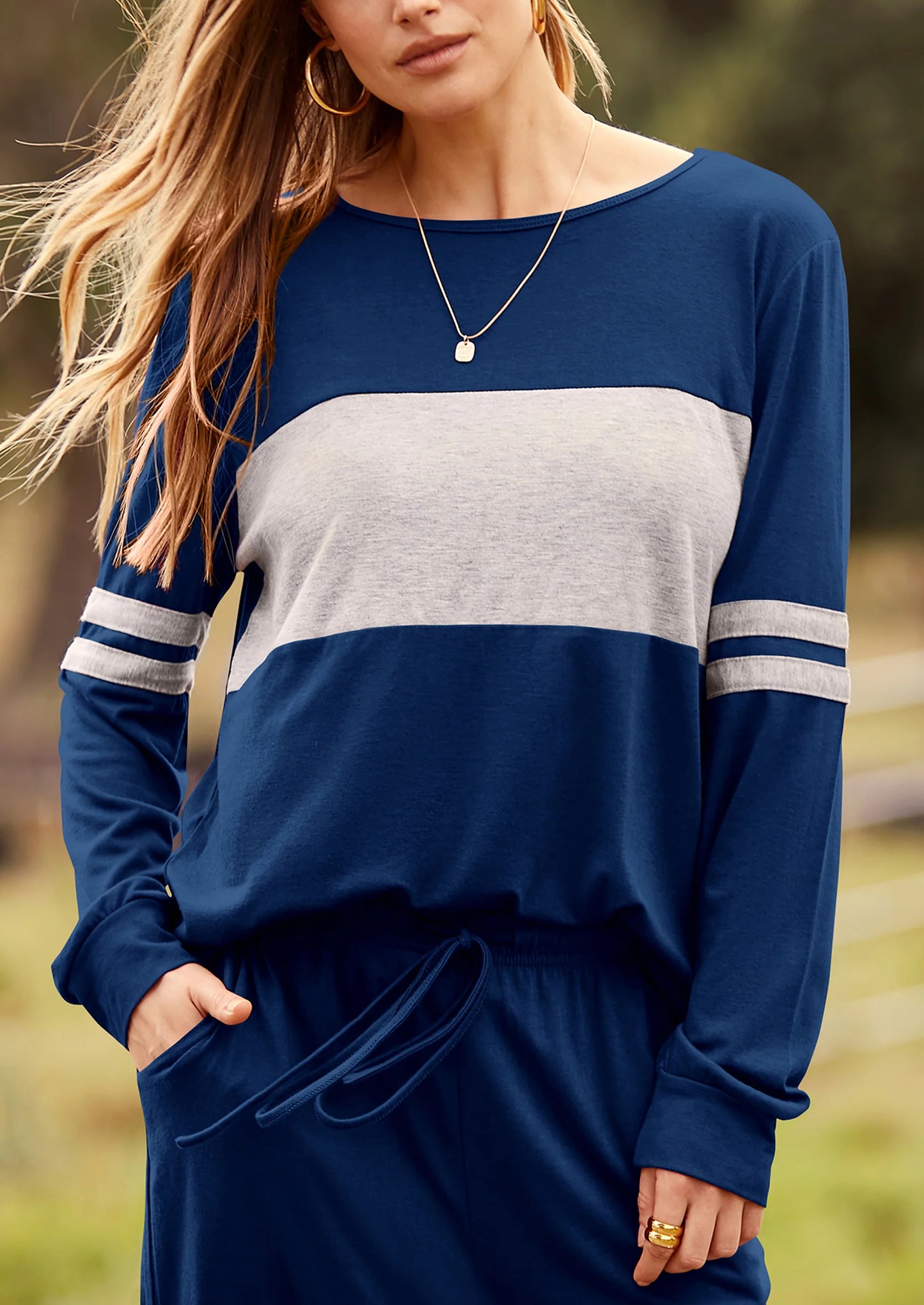 Women's Color Block 2 Piece Spring Tracksuit Crewneck Long Sleeve Tops Long Sweatpants Outfits Lounge Sets