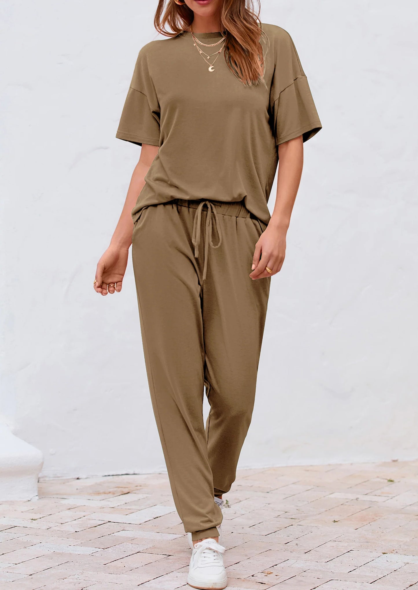 Women's Two Piece Lounge Sets Spring Summer Jogger Pants Vacation Outfits Travel Airplane Matching Clothes