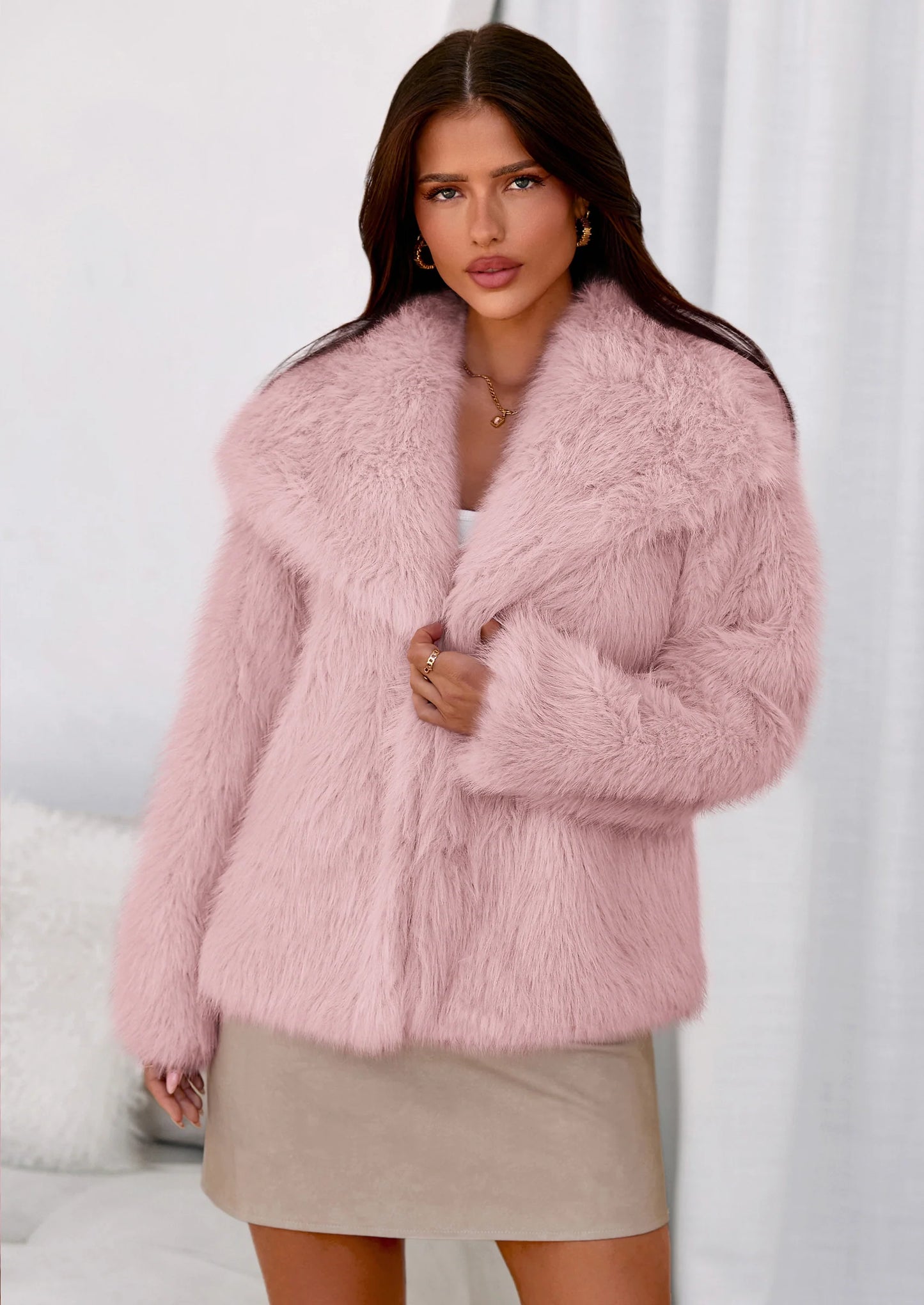Womens Winter Coats Trendy Long Sleeve Furry Faux Fur Jackets Button Lapel Warm Fall Outwear with Pockets